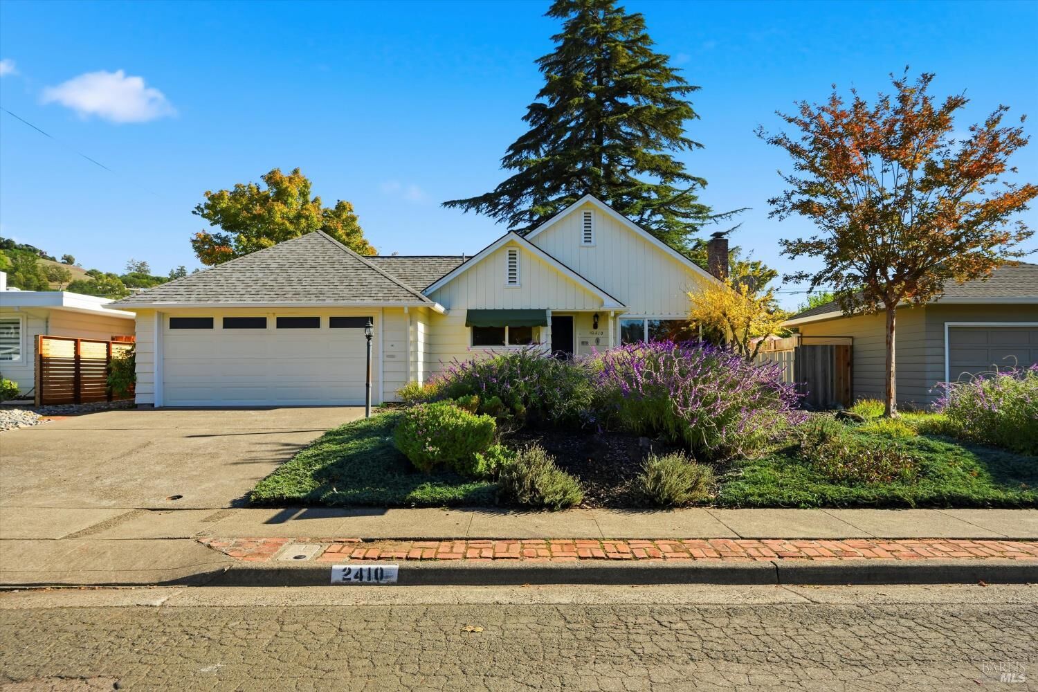 Property Photo:  2410 Mendota Way  CA 95404