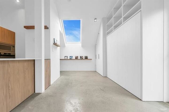 Property Photo: 829 Keefer Street 3 BC V6A 1Y8