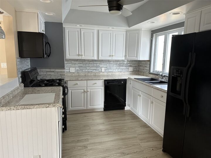 Property Photo:  66 Elizabeth Street  NY 13790 