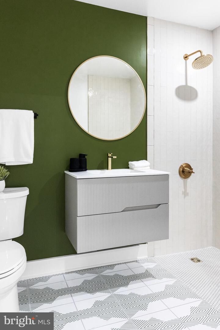 Property Photo: 1124 Florida NE 210 DC 20002