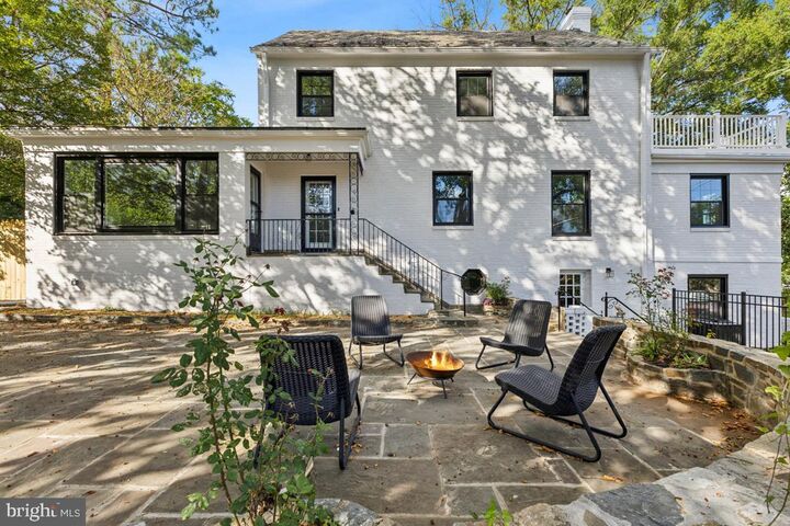 1901 Belle Haven Road  Alexandria VA 22307 photo