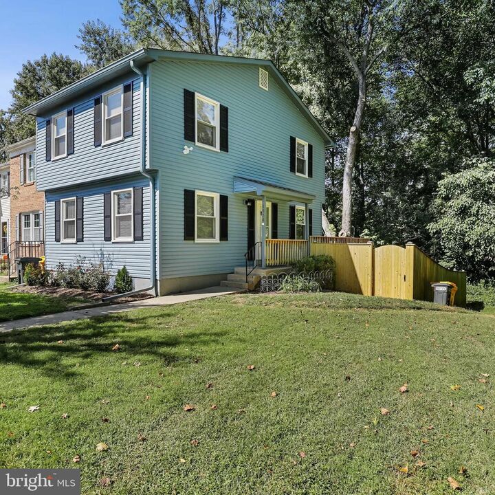 Property Photo:  1634 Mount Airy Court  MD 21114