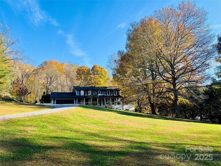 Property Photo:  165 Foggy Cove Road  NC 28785 
