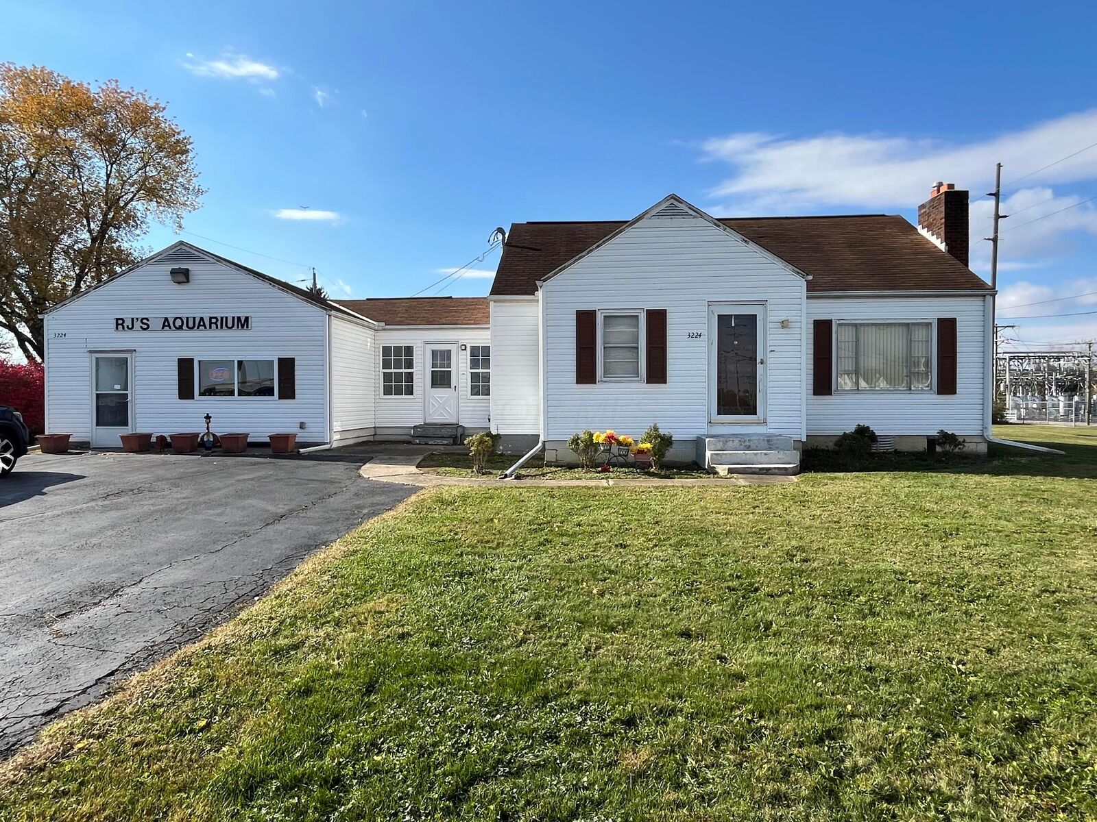 Property Photo:  3224 Hebron Road  OH 43025 