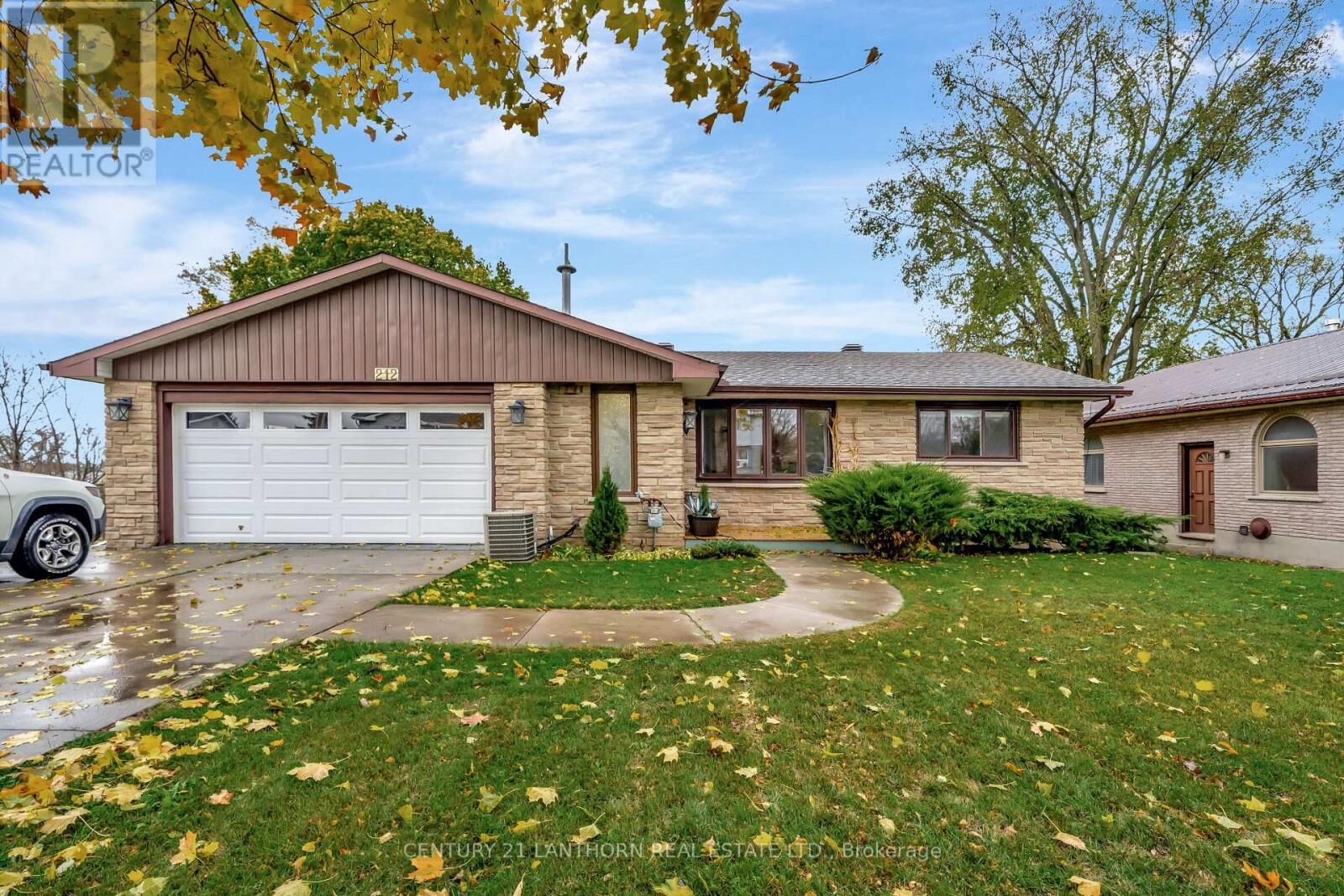 Property Photo: 212 Main Street ON K0K 1X0