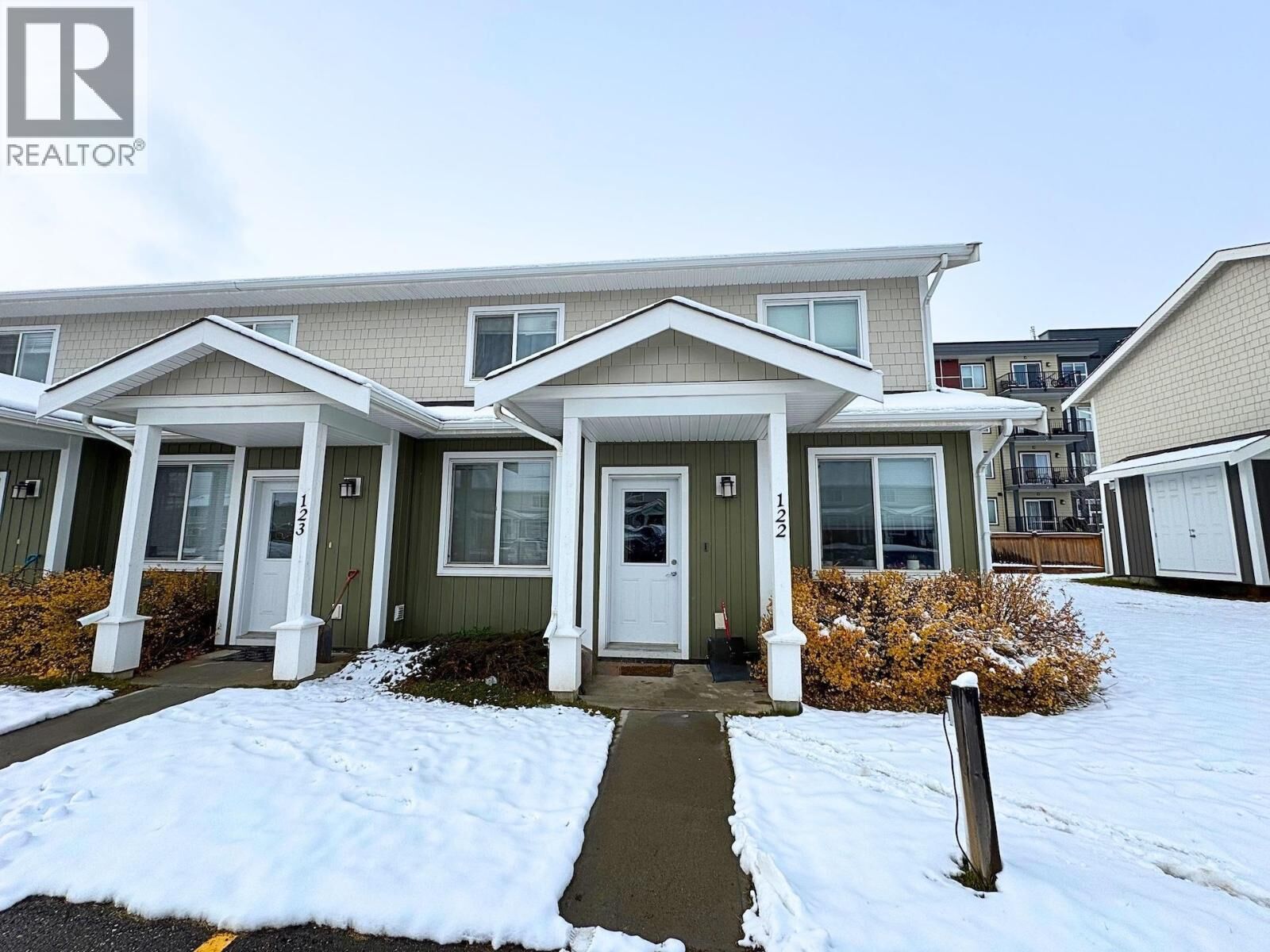 Photo de la propriété:  11008 102 Avenue 122  BC V1J 2G2 