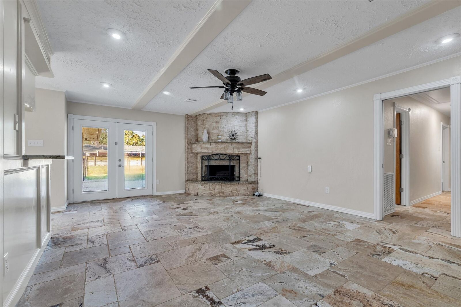 Property Photo: 603 Saint Andrews Road TX 77339