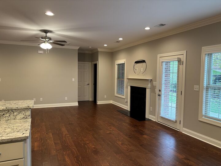 Property Photo: 1104 Leawood Drive KY 40601