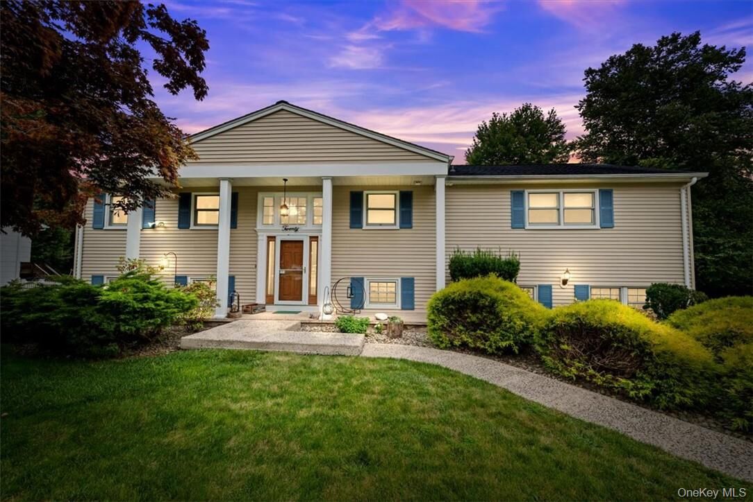 Property Photo:  20 Lancaster Drive  NY 10901 