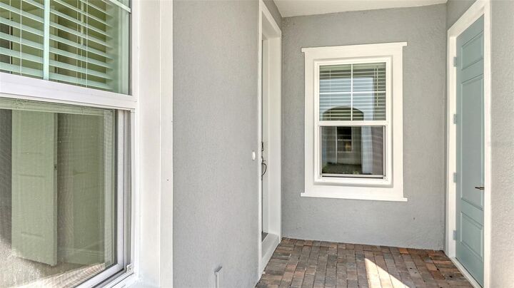 Property Photo:  18131 Franklin Park Court  FL 34293