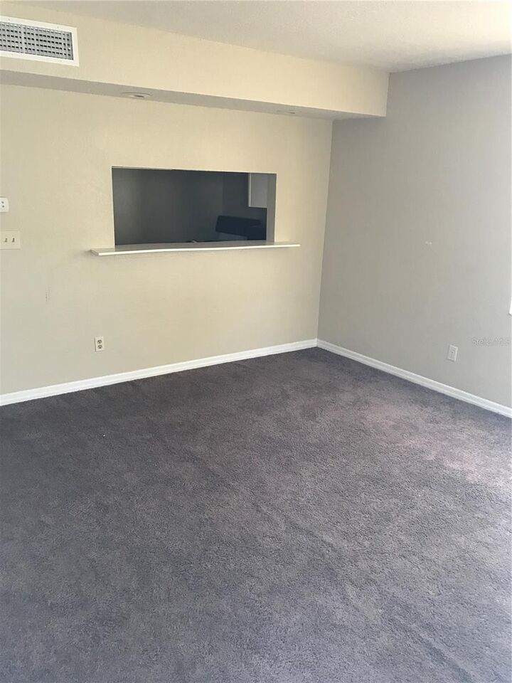 Property Photo:  7101 E Bank Drive 7101  FL 33617 