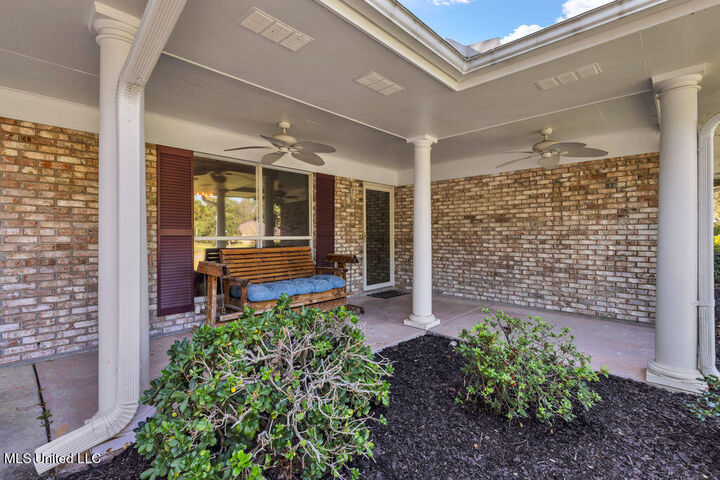 Property Photo:  640 Apelehama Circle  MS 39525 