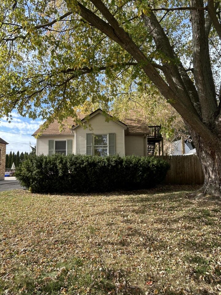 Property Photo: 5518 40th Ave WI 53144