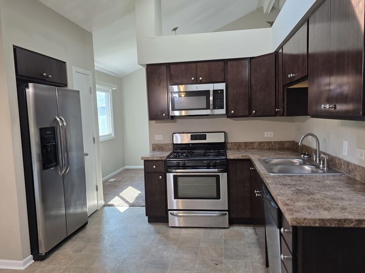 Property Photo:  6103 Sunflower Drive  IL 60443 