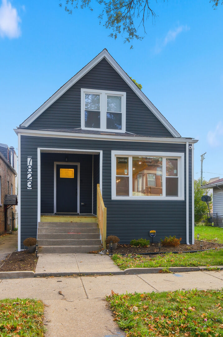 Property Photo: 7823 S May Street IL 60620