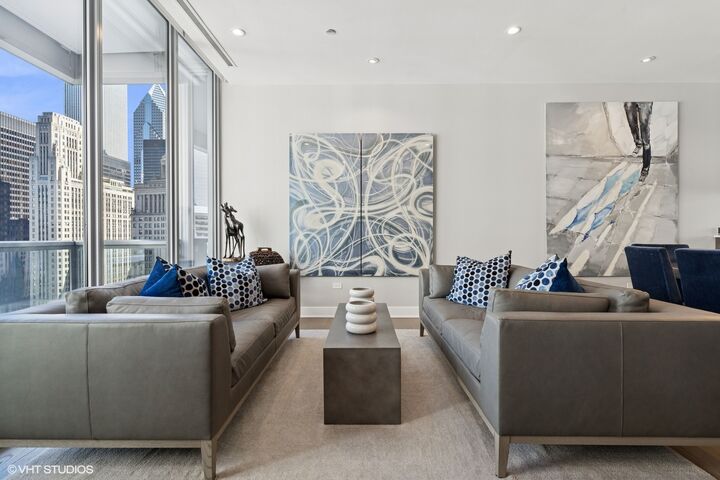 Property Photo:  403 N Wabash Street 15B  IL 60611