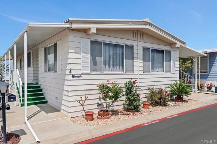 Property Photo: 1506 Oak Drive 4 CA 92084