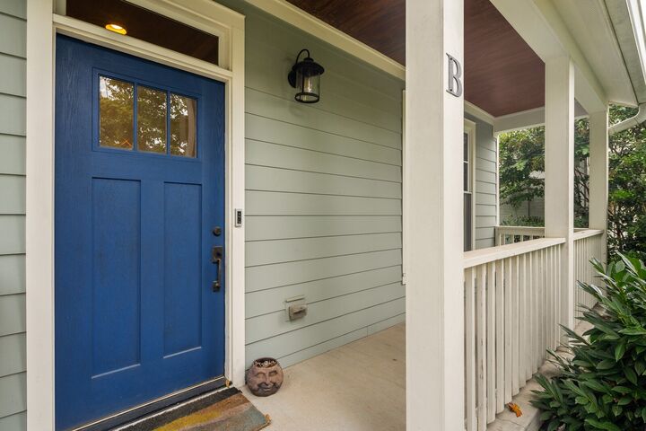 Property Photo: 6005 Pennsylvania Ave B TN 37209