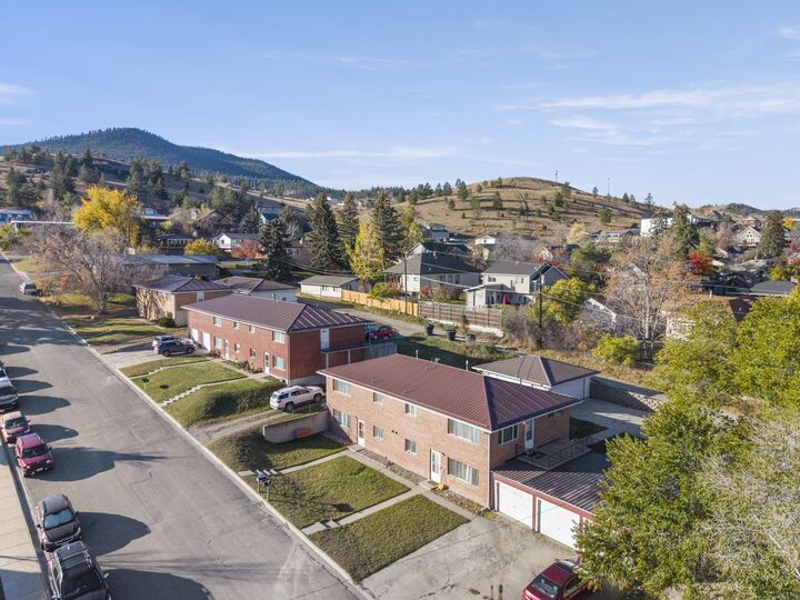 Property Photo:  10 Stabern Street  MT 59601