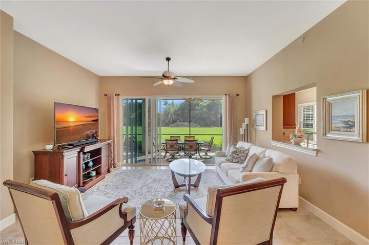 Property Photo:  8026 Players Cove Dr 4  FL 34113 