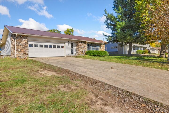 709 Gipson Road  Harrison AR 72601 photo