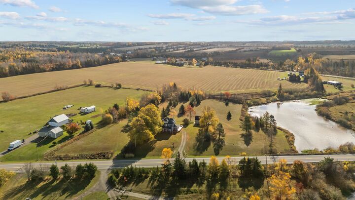 Property Photo:  4399 Portage Road  PE C1E 2W7