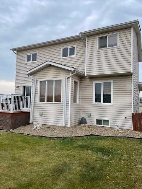 Property Photo: 10517 82 Street AB T8S 1M7