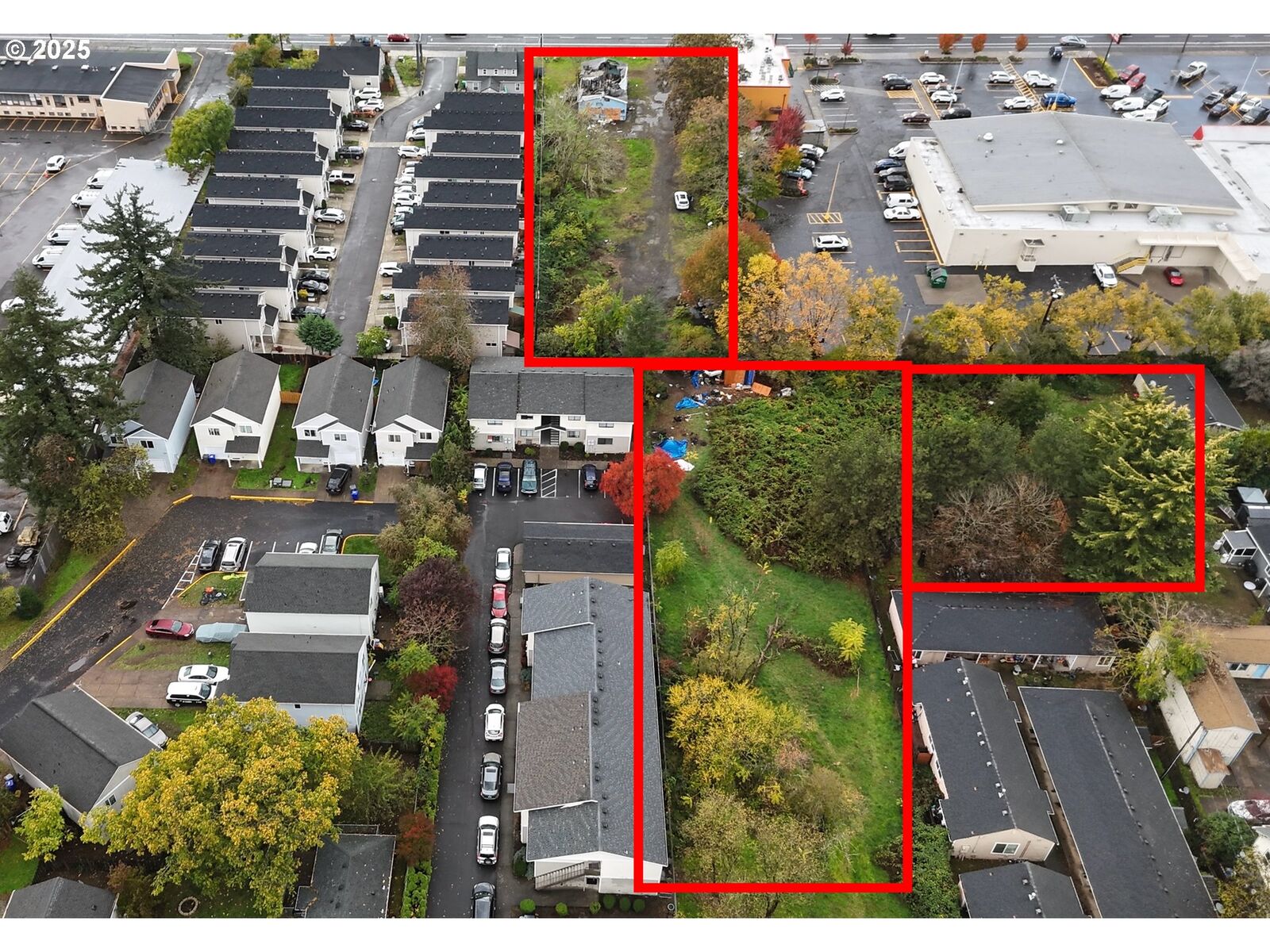 Property Photo:  2706 SE 122nd Ave  OR 97236 