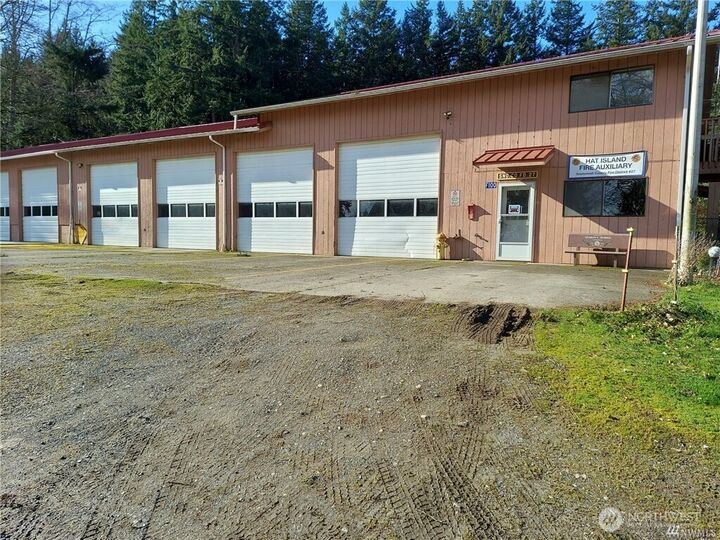 Property Photo:  12 W  Gedney Way  WA 98206 