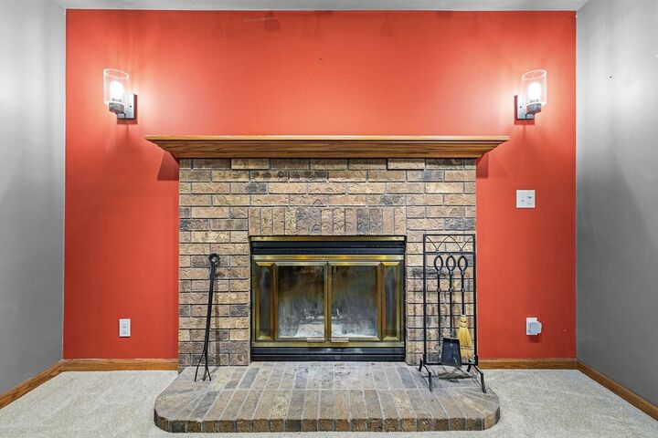 Property Photo: W9355 Country Cove Lane WI 54944