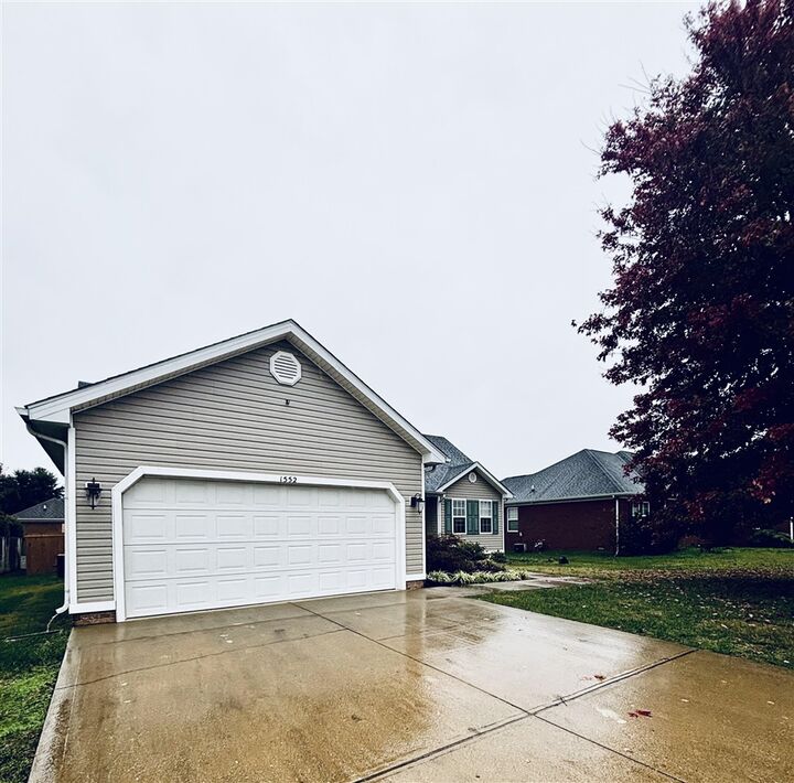 Property Photo:  1552 Trillium Lane  KY 42103 