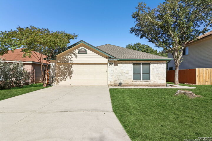 5123 Stormy Breeze  San Antonio TX 78247 photo