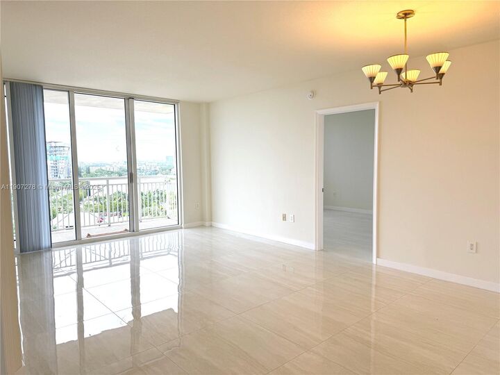 Property Photo: 19501 W Country Club Dr 1410 FL 33180