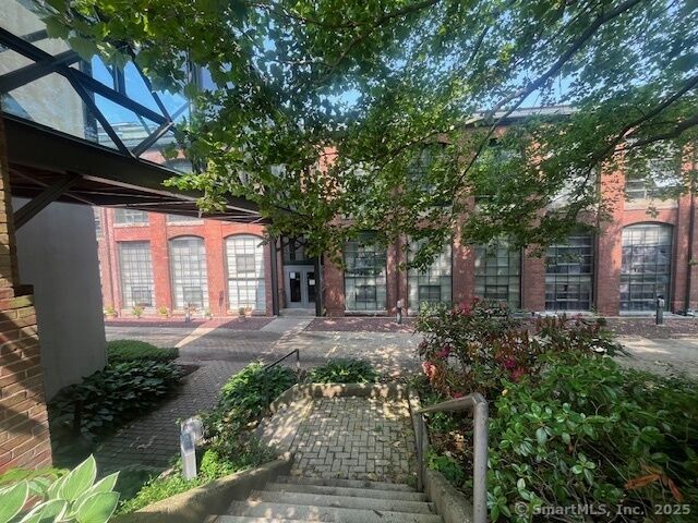 68 Thermos Avenue 206B  Norwich CT 06360 photo