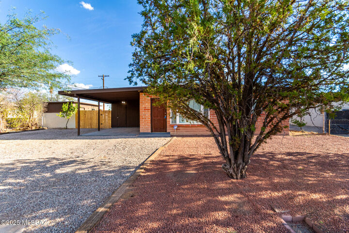 Property Photo: 3656 E 23rd Street AZ 85713