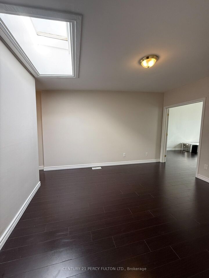 Photo de la propriété: 82A Old Kingston Road ON L1T 2Z8