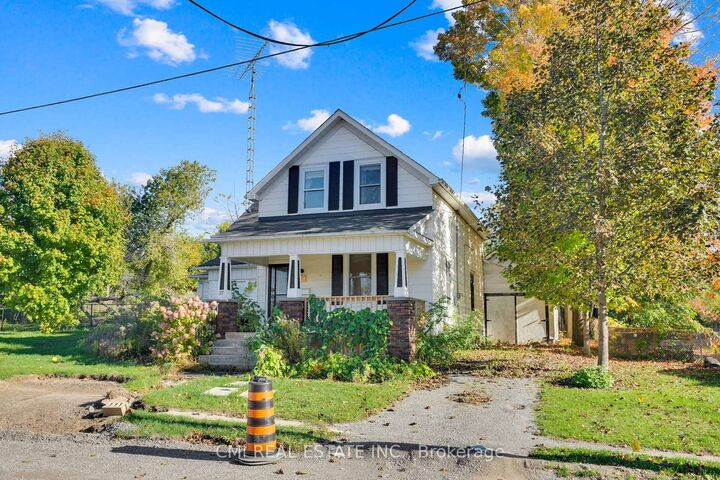 Property Photo: 27 Wellington Street ON K0L 2V0