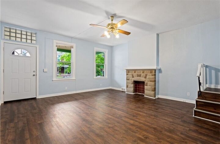 Property Photo: 7303 Florence Ave PA 15218