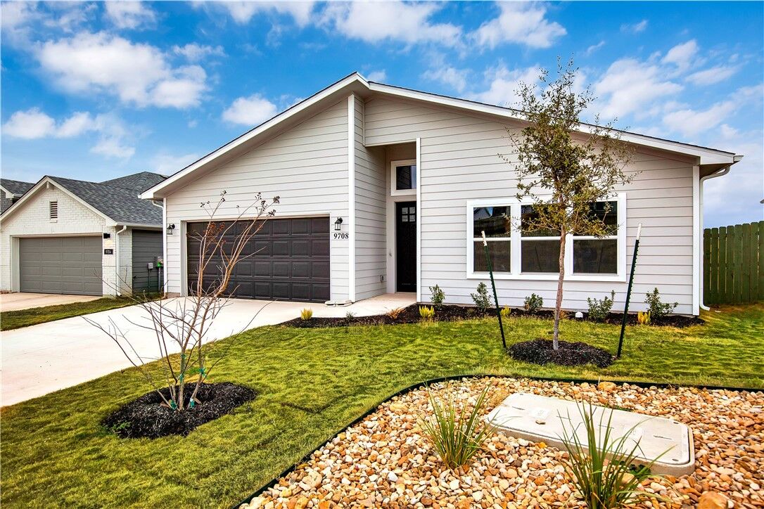 Property Photo: 9708 Evening Canopy Drive TX 78653