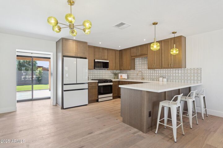 Property Photo:  1707 E Pinchot Avenue  AZ 85016 