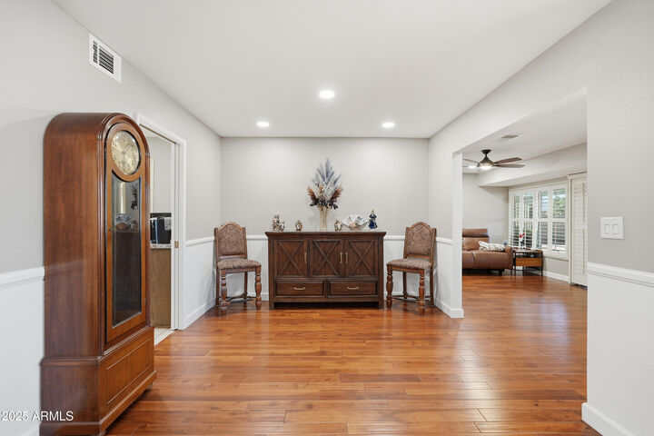 Property Photo: 9942 W Cameo Drive AZ 85351