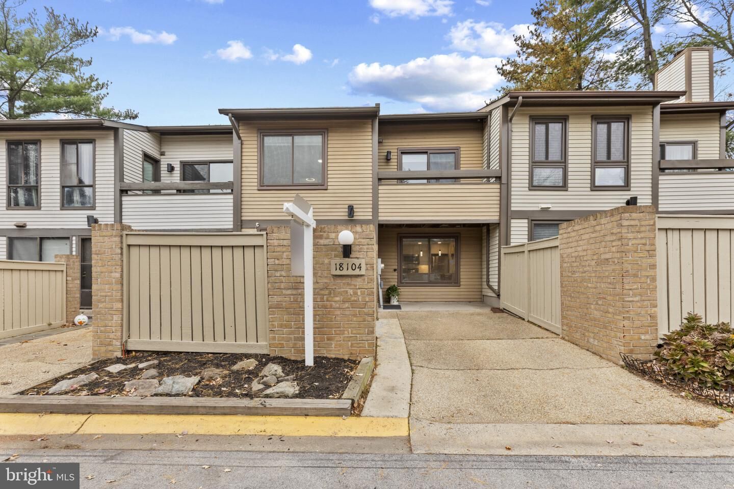 Property Photo: 18104 Kilrush Court MD 20886