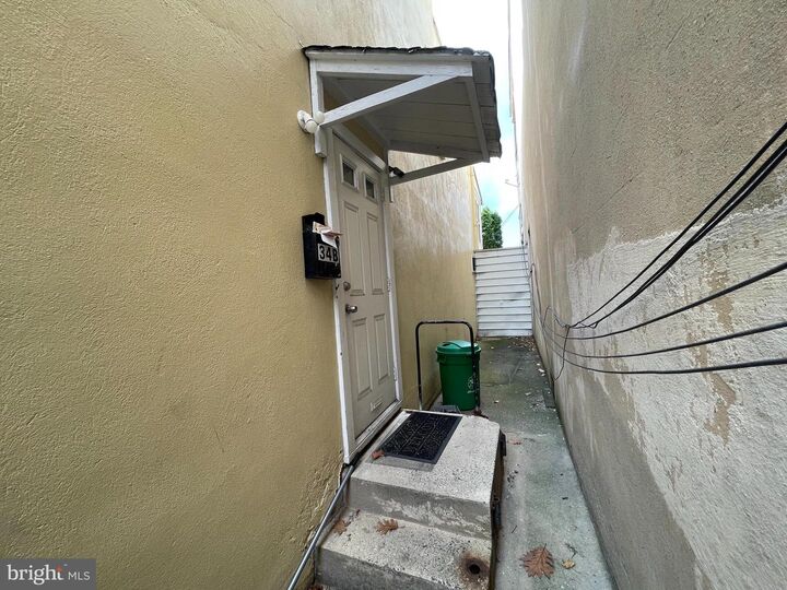 Property Photo: 34 N 11th Street 2nd Floor PA 19601