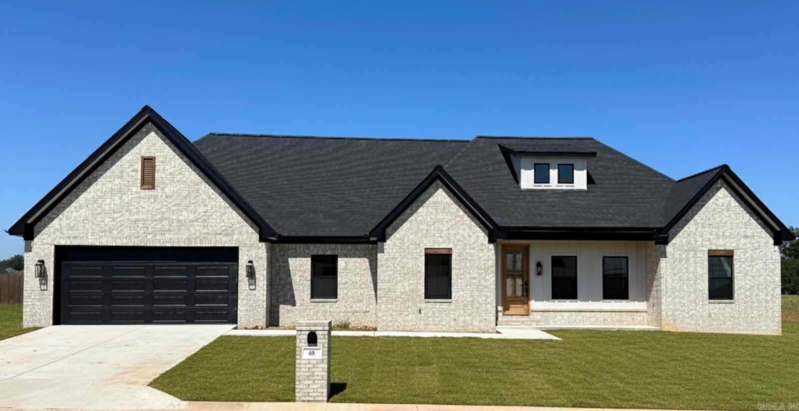 Property Photo: 65 Corniche Cove AR 72113