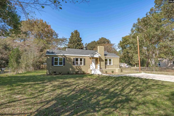 Property Photo: 2011 Smith SC 29209