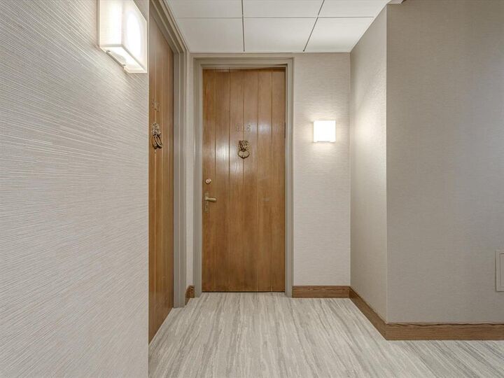 Photo de la propriété: 323 Wellington Crescent MB R3M 0A4