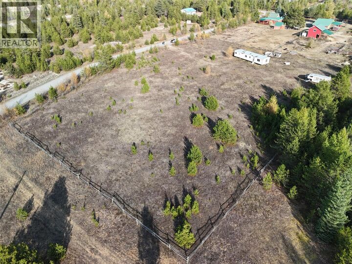 Photo de la propriété:  Lot A Kittyhawk Road  BC V0B 1W1 