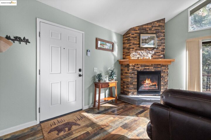 Property Photo: 26389 Siskiyou Dr. CA 95335