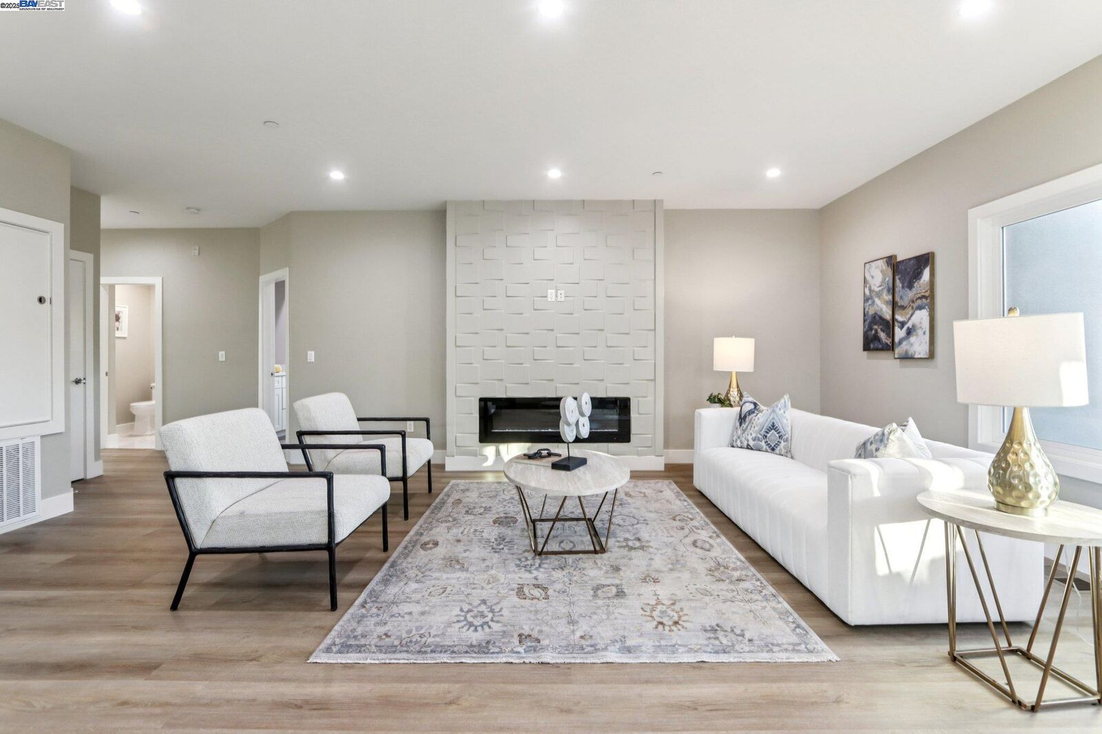 Property Photo: 265 Berry Avenue CA 94544