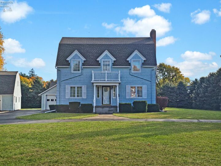 Property Photo: 810 N Main Street OH 43410